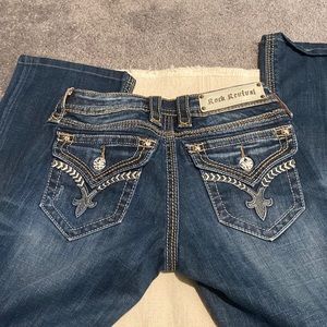 Rock revivals size 28 boot cut jeans